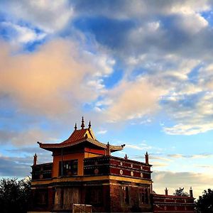 Hotel Buddha House Himalayan Brothers